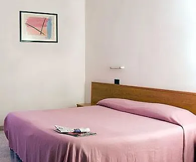 Hotell Benvenuti 2*
