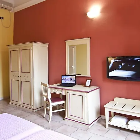 Benvenuti Hotell 2*